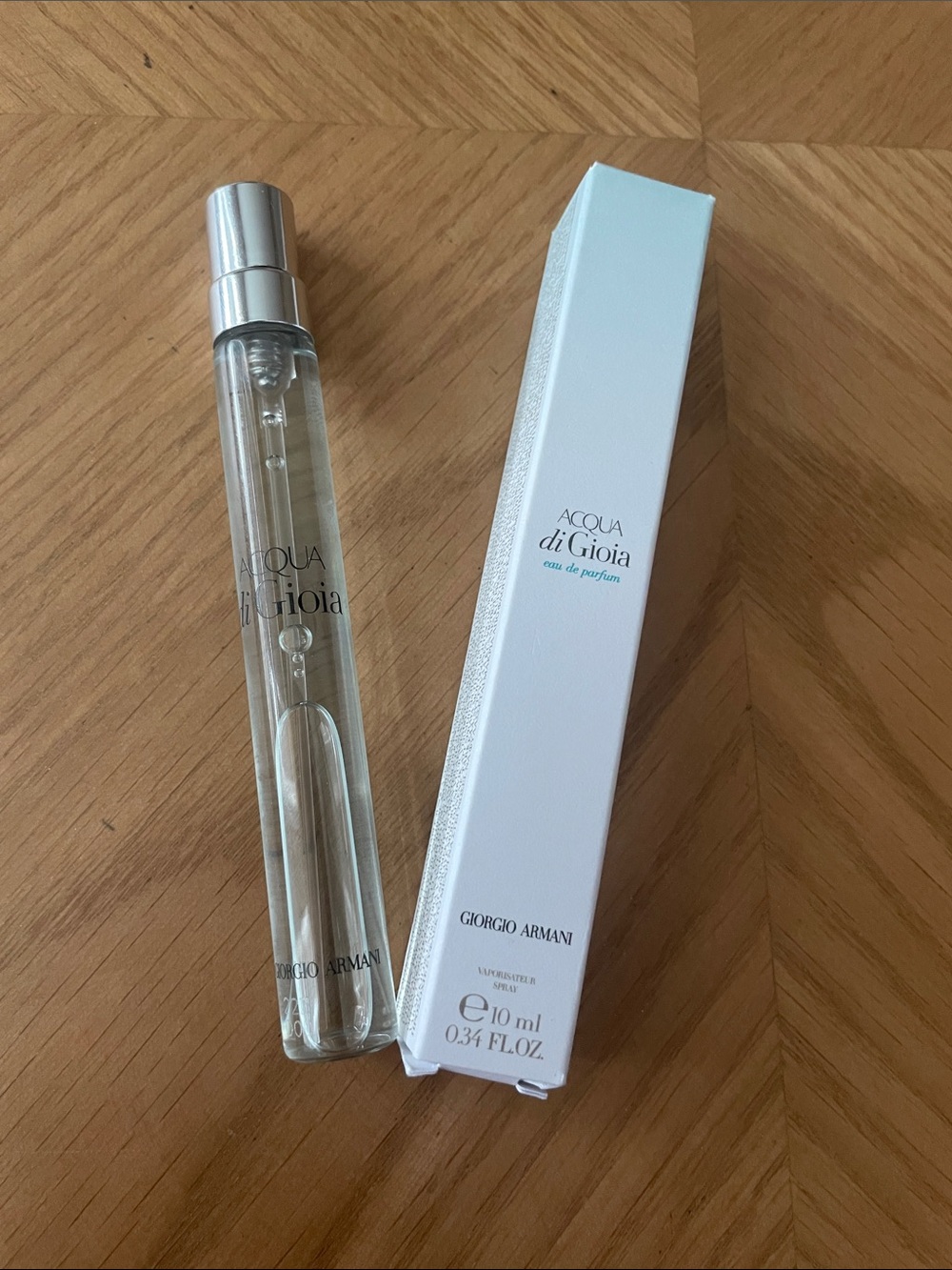 Giorgio Armani Acqua di Gioia Travel Spray - Clear/Silver/White